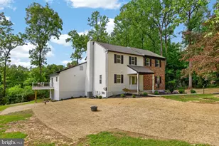 303 Norwood Rd, Downingtown, PA 19335 - Photo 3