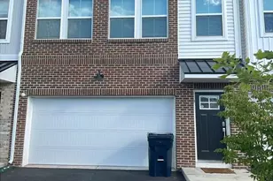 113 Four Leaf Dr, Downingtown, PA 19335 - Photo 1