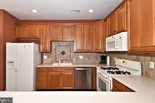 94 Longview Ln, Newtown Square, PA 19073 - Photo 15