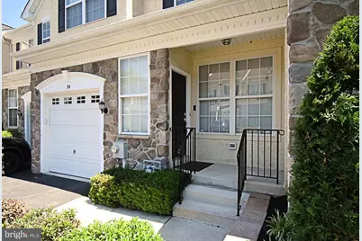 94 Longview Lane, Newtown Square, PA 19073 - Photo 1