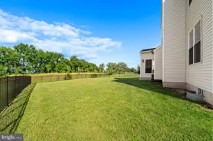 130 Violet Wy, Spring City, PA 19475 - Photo 3