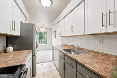 332 Washington Place #32, Tredyffrin, PA 19087 - Photo 5