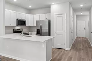252 Derby Dr, Coatesville, PA 19320 - Photo 5