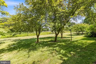 504 Mountainview Dr, Chesterbrook, PA 19087 - Photo 15