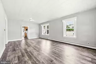 121 Sharpless St, West Chester, PA 19382 - Photo 3