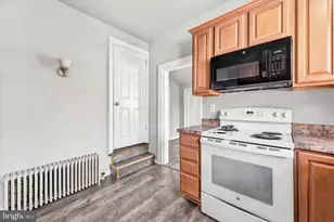 121 Sharpless St, West Chester, PA 19382 - Photo 5