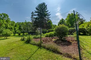 10 Sunset Ln, Phoenixville, PA 19460 - Photo 35