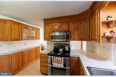 10 Sunset Lane, Phoenixville, PA 19460 - Photo 7