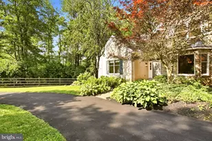 335 Ridley Creek Ln, West Chester, PA 19380 - Photo 9