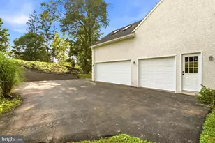 335 Ridley Creek Ln, West Chester, PA 19380 - Photo 13