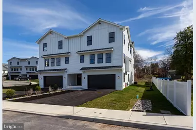 981 Henry Avenue, Wayne, PA 19087 - Photo 1