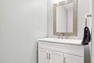 203 Camsten Ct, Chesterbrook, PA 19087 - Photo 21