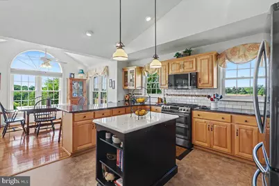 243 S Pine Street, Elverson, PA 19520 - Photo 3