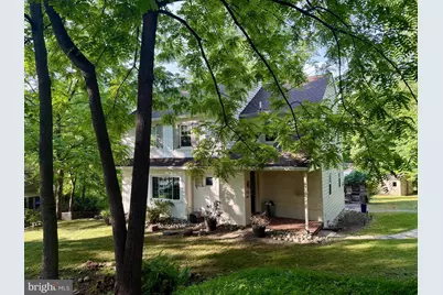 575 W Valley Road, Wayne, PA 19087 - Photo 1