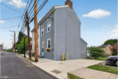 128 E High Street, Phoenixville, PA 19460 - Photo 3