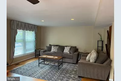 93 Beacon, Tredyffrin, PA 19087 - Photo 3