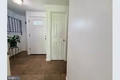 929 W Chestnut Street, Coatesville, PA 19320 - Photo 21