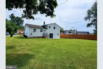 929 W Chestnut Street, Coatesville, PA 19320 - Photo 5