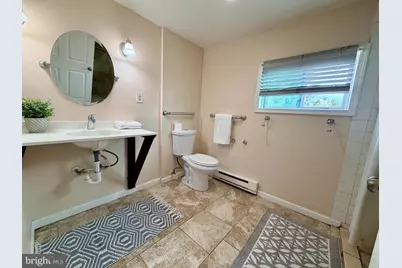 929 W Chestnut Street, Coatesville, PA 19320 - Photo 15
