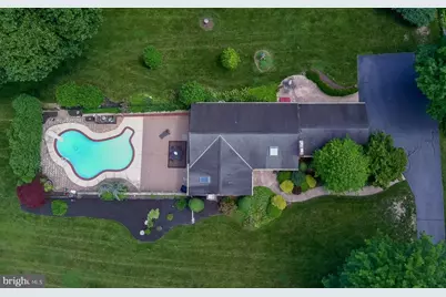 2445 Strasburg Road, Coatesville, PA 19320 - Photo 9