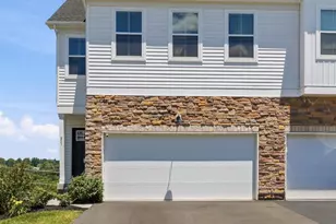 851 Pecan Rd, Spring City, PA 19475 - Photo 1