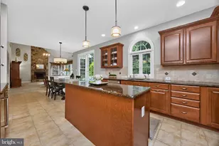 105 Janet Ln, Coatesville, PA 19320 - Photo 9