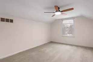 547 Pickering Station Dr, Chester Springs, PA 19425 - Photo 25
