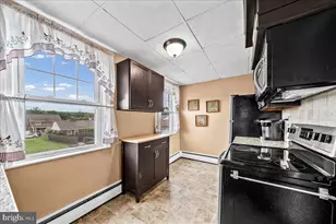 337 W Pennsylvania Ave, Downingtown, PA 19335 - Photo 11