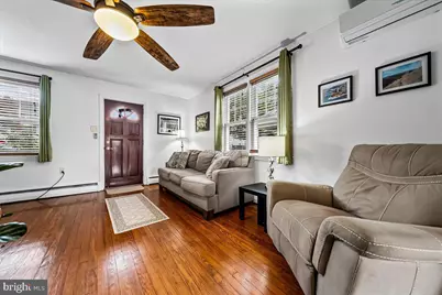 337 W Pennsylvania Avenue, Downingtown, PA 19335 - Photo 5