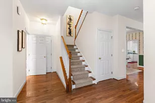 602 Whispering Brooke Dr, Newtown Square, PA 19073 - Photo 3