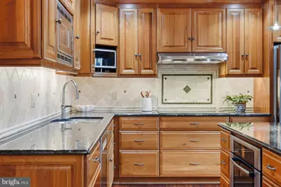 525 Beaumont Circle, West Chester, PA 19380 - Photo 27