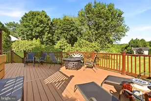 525 Beaumont Cir, West Chester, PA 19380 - Photo 95
