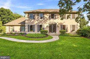 525 Beaumont Cir, West Chester, PA 19380 - Photo 7