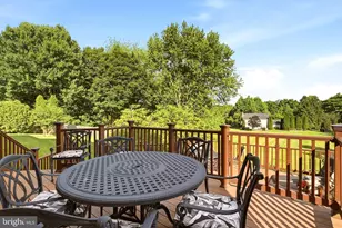 525 Beaumont Cir, West Chester, PA 19380 - Photo 93