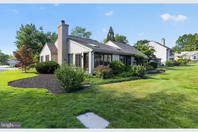 330 Devon Way #330, West Chester, PA 19380 - Photo 3