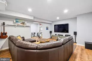 1323 N Tulip Dr, West Chester, PA 19380 - Photo 49