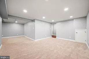 82 Amity Dr, Chesterbrook, PA 19087 - Photo 27