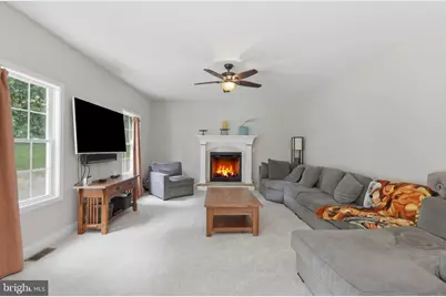 115 Burgundy Lane, Coatesville, PA 19320 - Photo 3