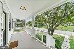 1019 Riverside Dr, Pottstown, PA 19465 - Photo 3