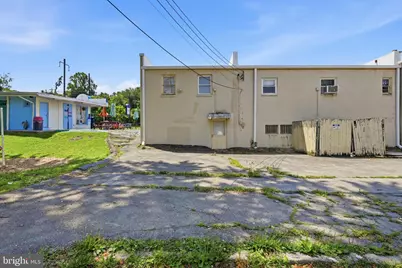 815 W Lancaster Avenue, Downingtown, PA 19335 - Photo 15
