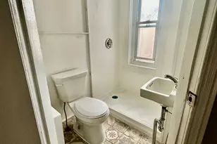 241 High St, Phoenixville, PA 19460 - Photo 13