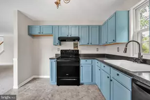 63 Pinckney Dr, Coatesville, PA 19320 - Photo 9