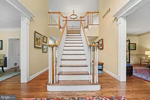 183 Pembrooke Cir, Phoenixville, PA 19460 - Photo 3