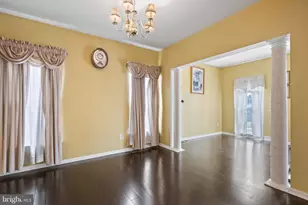 929 N York Dr, Downingtown, PA 19335 - Photo 7