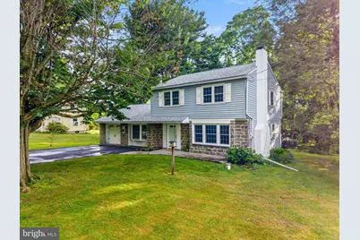 2113 Robin Lane, Pottstown, PA 19465 - Photo 3