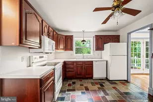 2113 Robin Ln, Pottstown, PA 19465 - Photo 11