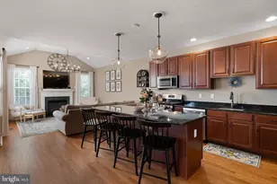 284 Cherry Ln, Kennett Square, PA 19348 - Photo 7