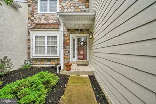 104 Daylesford Blvd, Berwyn, PA 19312 - Photo 3