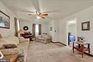 1170 N Manor Rd, Honey Brook, PA 19344 - Photo 3