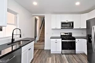 64 N Main, Spring City, PA 19475 - Photo 5